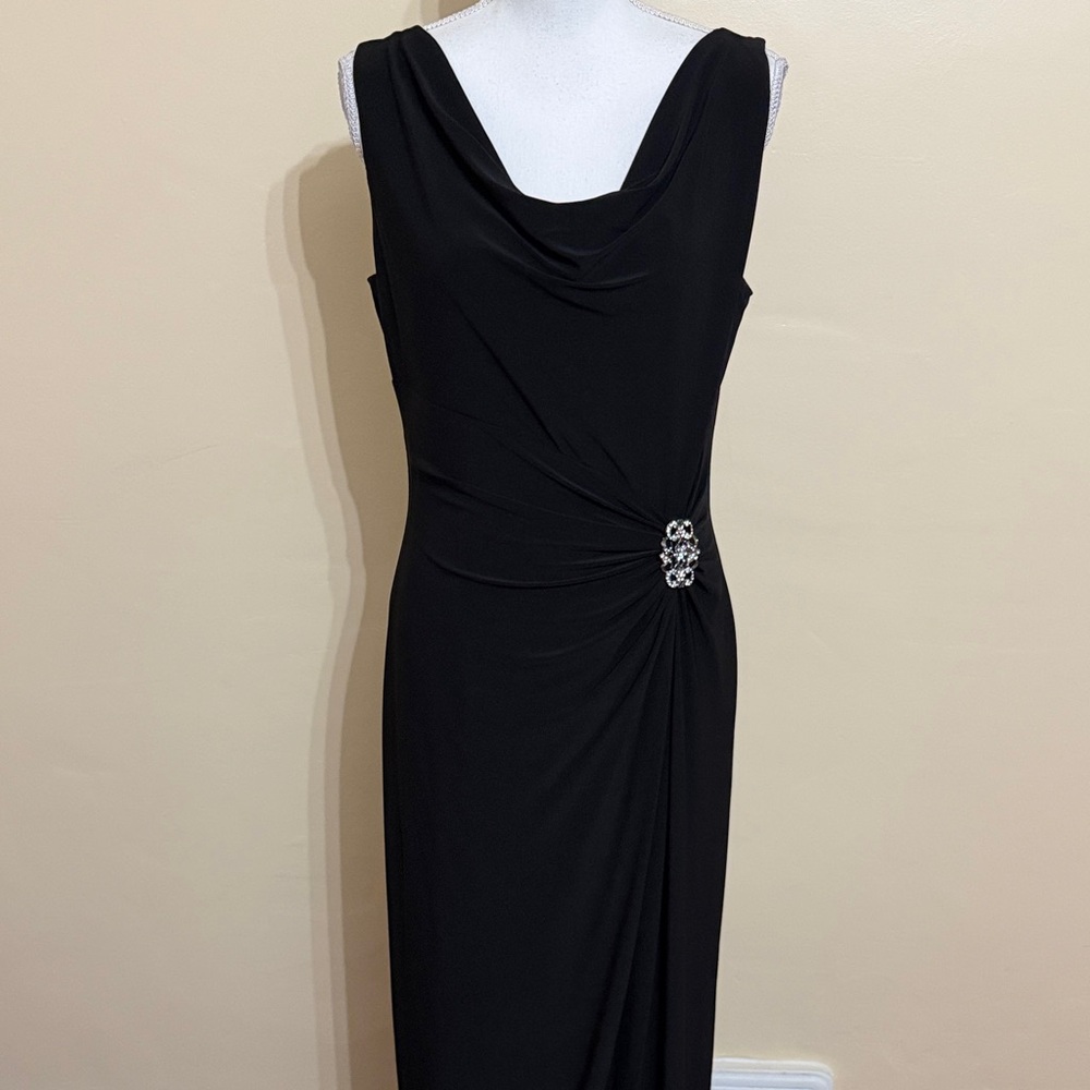 Lauren Ralph Lauren Black Embellished Brooch Jersey Evening Dress